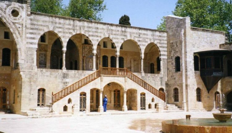 قصر بيت الدين